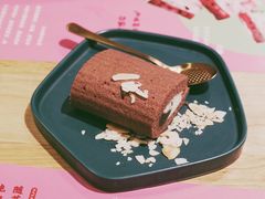 芝麻小黑卷-炖物24章·顺时轻养茶(杭州保利时光里店)