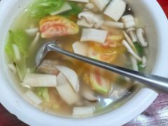 -芦茨金富饭庄·25年老字号·专做稻草鸡
