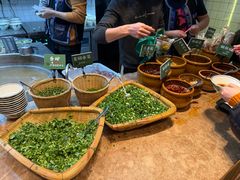 -云阿蛮云南生烫牛肉米线(奉贤路店)