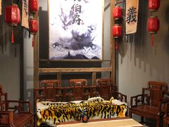 -MAX伯爵沉浸式超级游戏体验馆·实景桌游·剧本杀(小时代店)