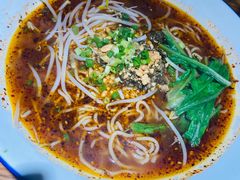 -九锅一堂酸菜鱼(石家庄先天下店)