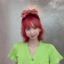 -BULB STUDIO 巴柏明星发型工作室