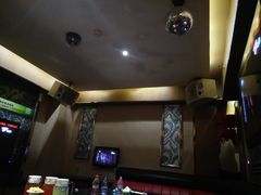 -嘉年华KTV(人民路店)