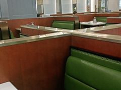卡座-峨嵋小镇(远洋城店)