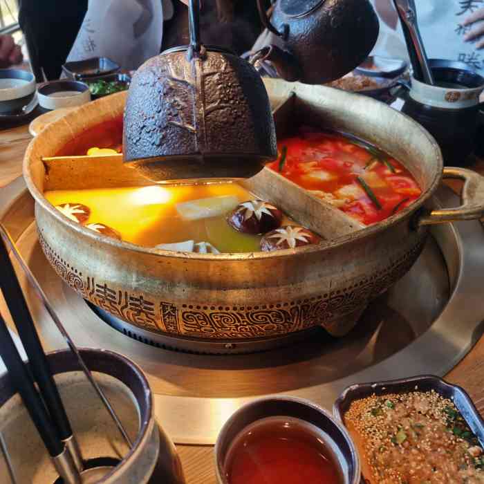 凑凑火锅(杭州金地广场店)