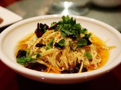 腐竹炝蘑菇-老吉士酒家(天平路店)