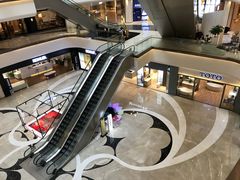 -红星美凯龙国际家居博览中心至尊mall停车场