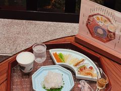 -龙悦湾酒家·八阵鱼生·渔人码头店