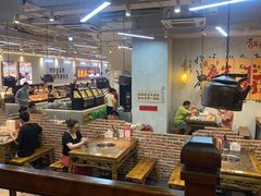-来龍儿鲜切牛肉自助老火锅