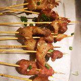 特别推荐烤五花肉，还有烧烤的鱿鱼也很不错