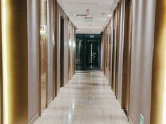-富淳饭店(陆家嘴保利广场店)