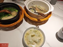 -馋三尺蟹粉小笼(人民广场店)