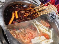 鸳鸯锅-满江红串串香(七道堰街店)