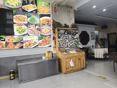-壹阁胡羊焖饼(特色小吃街店)