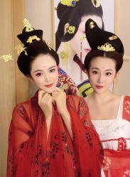 -盘子女人坊古装写真摄影(厦门总店)