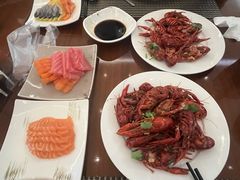 -月色西餐厅·海鲜刺身·烧烤(科学城保利郡雅酒店)