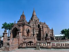 -一寨两国风景区