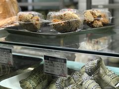 -白玉兰食品(仲盛世界商城店)