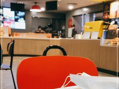 大堂-麦当劳(成都时代奥特莱斯店)