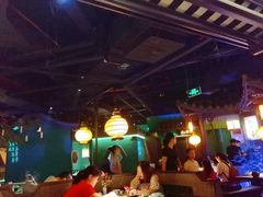 -佬麻雀·新湘菜(珠海金发购物中心店)