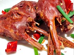 -冶建镜子·老南昌大排档·江西虾王(总店)