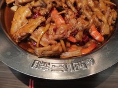 鸡翅煲-胖哥俩肉蟹煲(济南世茂国际广场店)
