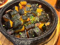 石锅生焗板栗南瓜-鱼满楼(汉中门大街店)