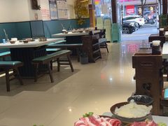 -贵府酸汤牛肉火锅·贵州老字号(飞山街店)