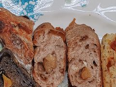 -沁屋面包店(人民东路店)