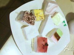 -蒙肥羊·酸汤潮牛·鲜牛肉火锅烤肉自助(岗顶店)