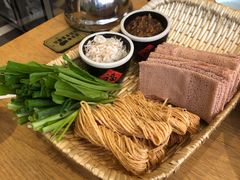 山东粗粮煎饼-山东宾馆·齐鲁苑餐厅