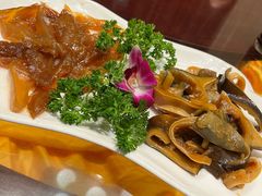 海蜇头拼鱼唇-同君福大酒楼(紫新路店)