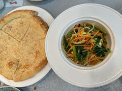 -汗腾格里·风味餐厅(新疆驻京办店)