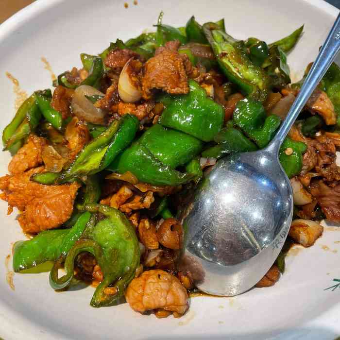 靓菜(城市壹号店)-"小清新风格的湖北菜,环境干净简约,服务礼.