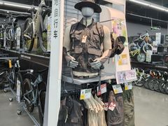 -迪卡侬(越秀公园店)