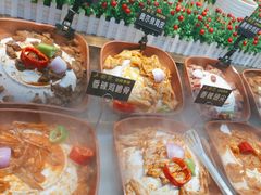 -新艺自助美食城(中山路店)