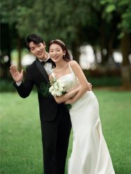 -樱花婚纱摄影