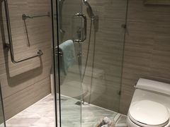 -上海中航虹桥机场泊悦酒店