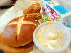 -麦当劳(展览路店)