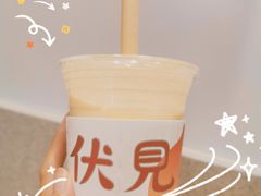 超浓郁豆乳麻薯奶茶大杯-伏小桃(雁塔MOMOPARK店)