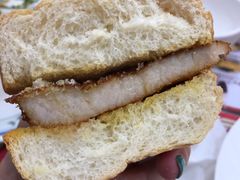 猪扒包-華人 華星冰室(氹仔 店)