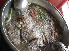 -老石黑山羊毛驴肉火锅(金凯广场店)