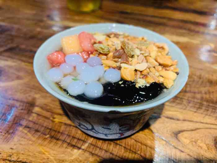 三碗不过岗(文山路店)-"这家店很有江湖的味道!菜品也不错,份量适.