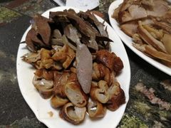 肥肠拼猪肝-张包铺(道外店)