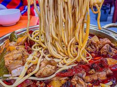 -牛一嘴·兰州牛肉面·大盘鸡(财富中心店)