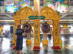 -ခြောက်ထပ်ကြီးရွှေသာလျောင်းဘုရားကြီး