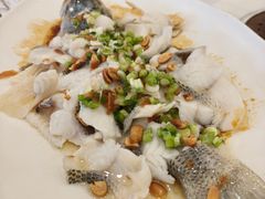 -粤盛海鲜平价店(洛溪食街店)