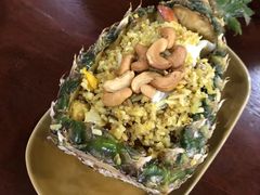 -Dang restaurant (patong phuket)
