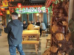 -头上红煨盐鸡乡村食府