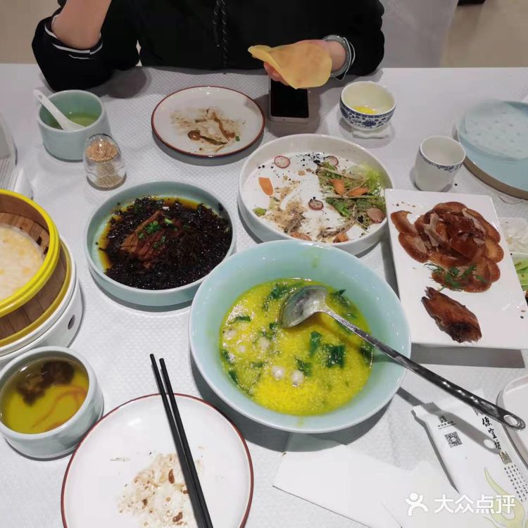 强推兔子不吃窝边草，好看又好吃，兔兔这么可爱